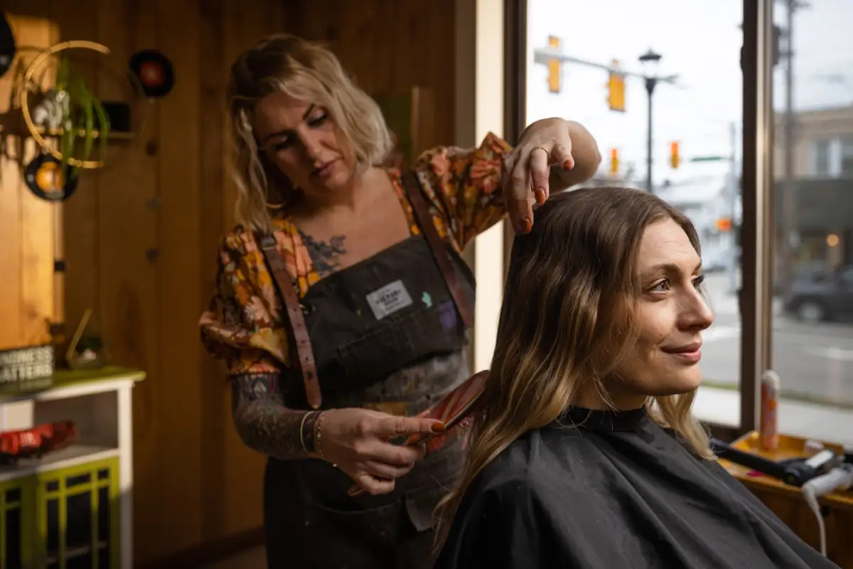 Why You Need a Blonding Specialist